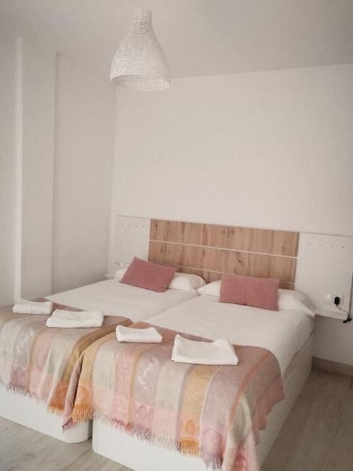 Center Wifi Parking Free Apartment Granada Bagian luar foto
