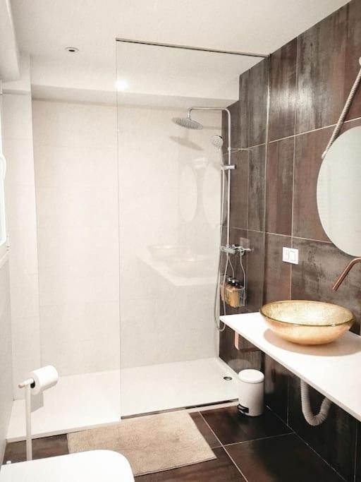Center Wifi Parking Free Apartment Granada Bagian luar foto