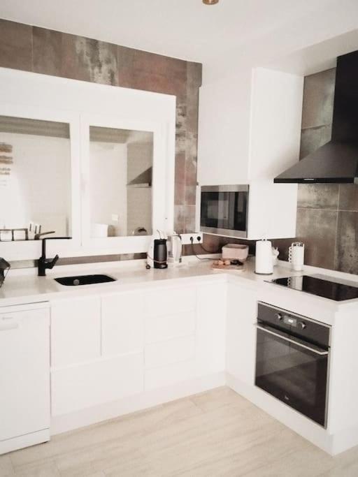 Center Wifi Parking Free Apartment Granada Bagian luar foto